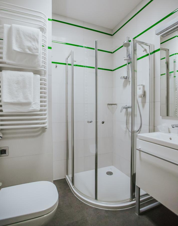 Hotel Radocza Park Business Екстериор снимка