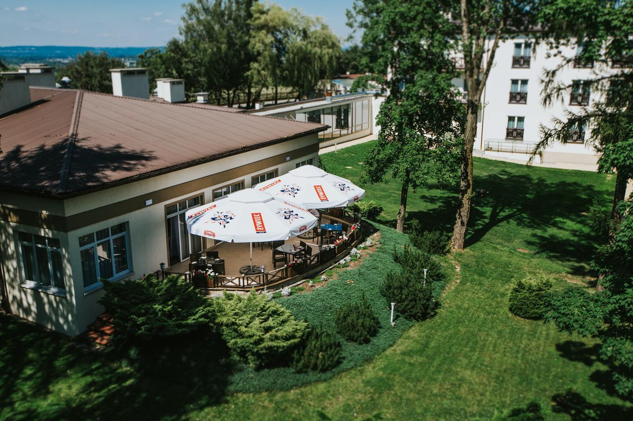 Hotel Radocza Park Business Екстериор снимка